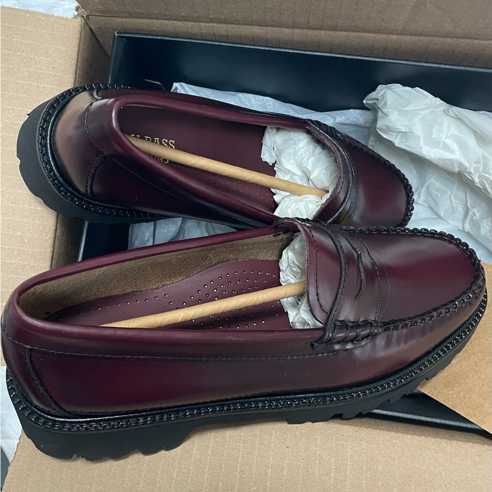 G.H. Bass & Co. Dark Red/Wine Loafers